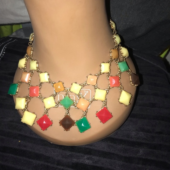 Necklace - Picture 2 of 6